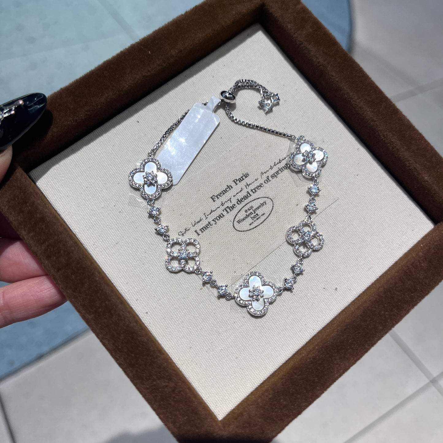 sliver clover bracelet